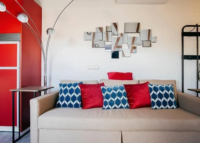 Homeabout Calle Mayor Studio